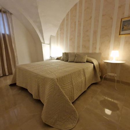 Daniel'S House Apartment คาตาเนีย ภายนอก รูปภาพ