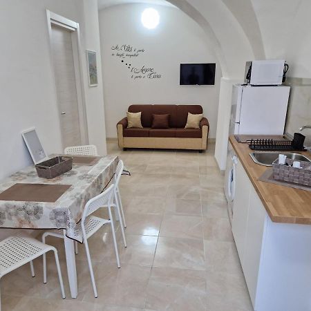 Daniel'S House Apartment คาตาเนีย ภายนอก รูปภาพ