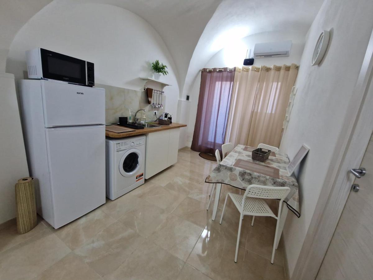 Daniel'S House Apartment คาตาเนีย ภายนอก รูปภาพ